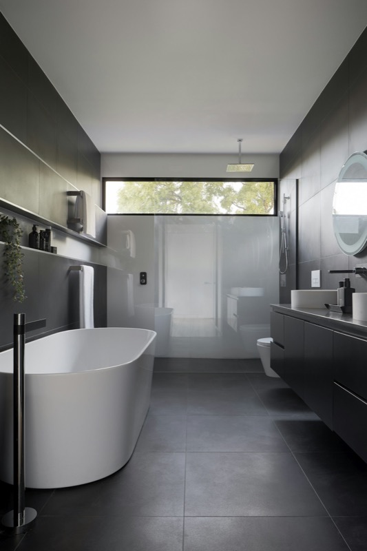 Nowoczesny prysznic walk-in